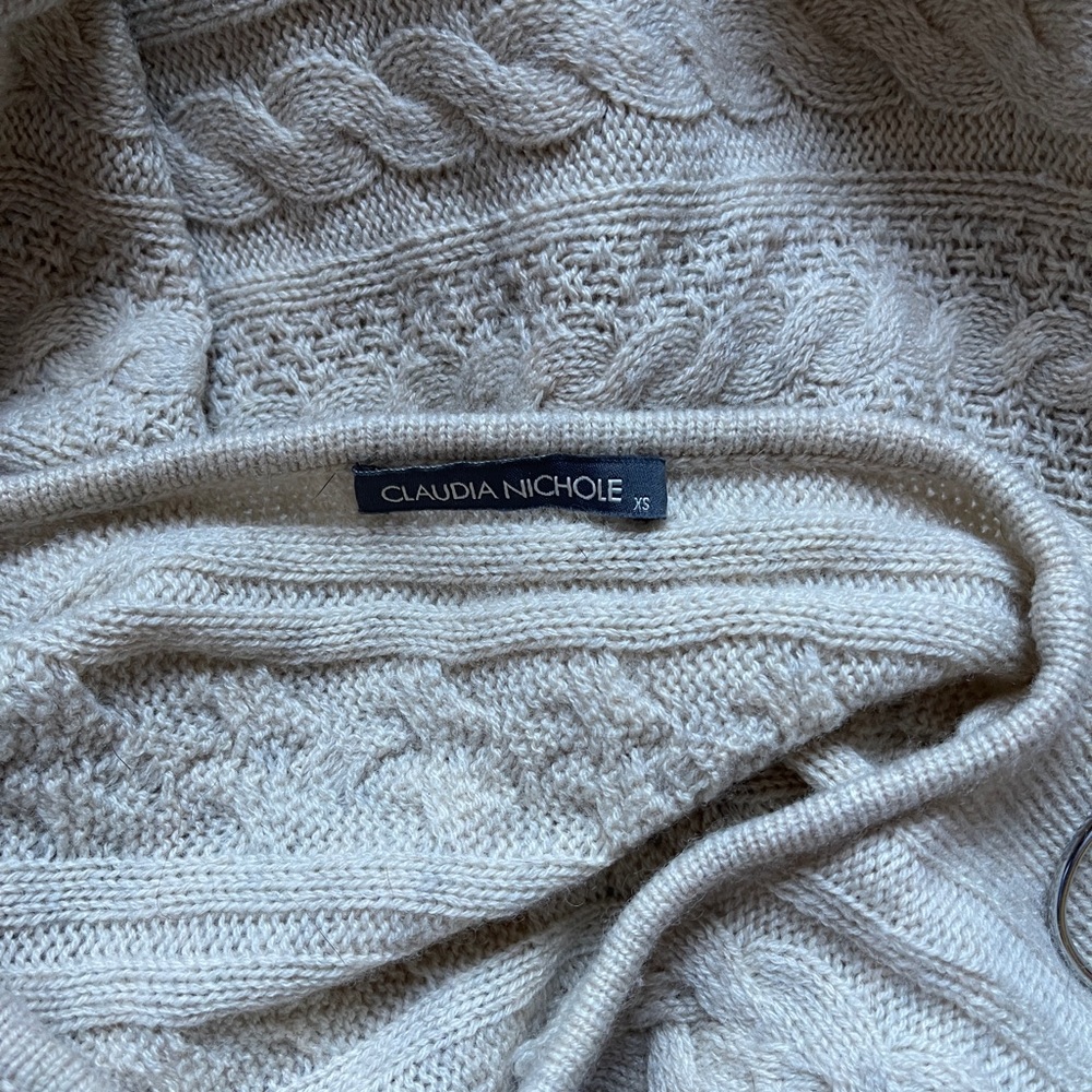 Claudia Nichole Tan Cream Merino Wool Cashmere Cable knit Crewneck Sweater XS - Picture 4 of 6
